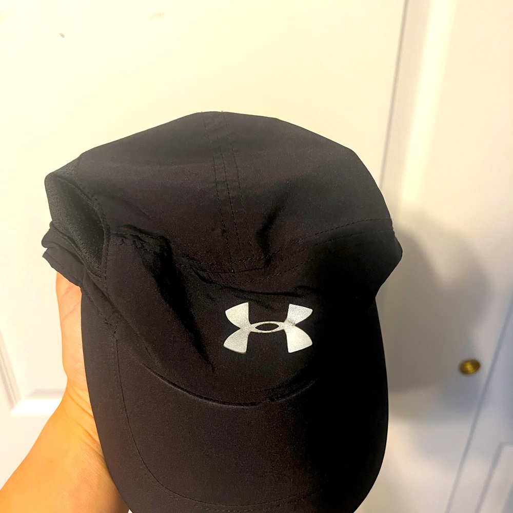 Under armour black hat
